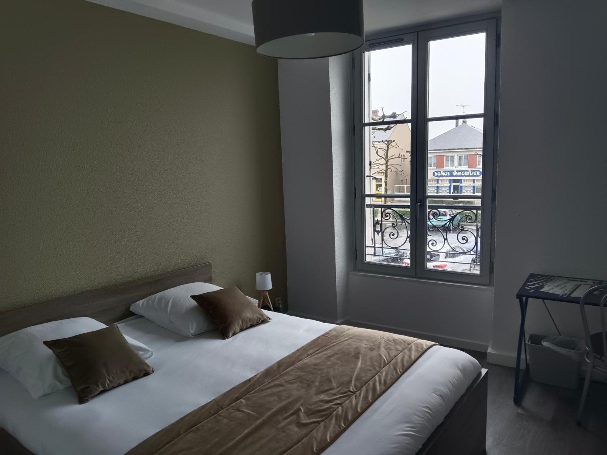 Hôtel de France Vatan Extérieur photo